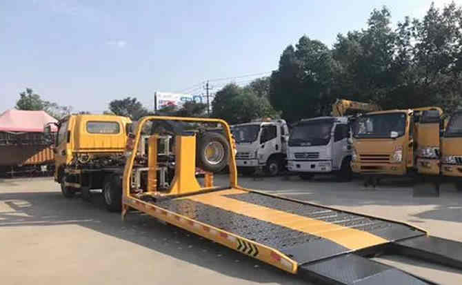 陵城区汽车中途维修案例